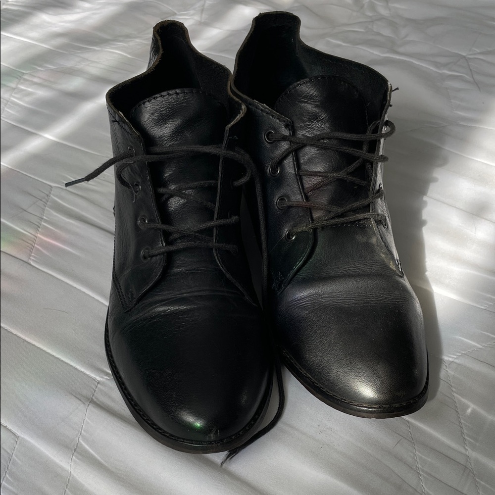 Nine West Black Leather Ankle Booties